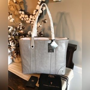 NWT Frye Melissa Leather Shopper Tote Shoulder Bag Ash Light Gray Retail  $398